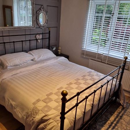 Villa Cosy, Dog Friendly House On The Fringe Of The Brecon Beacons à Tredegar Extérieur photo