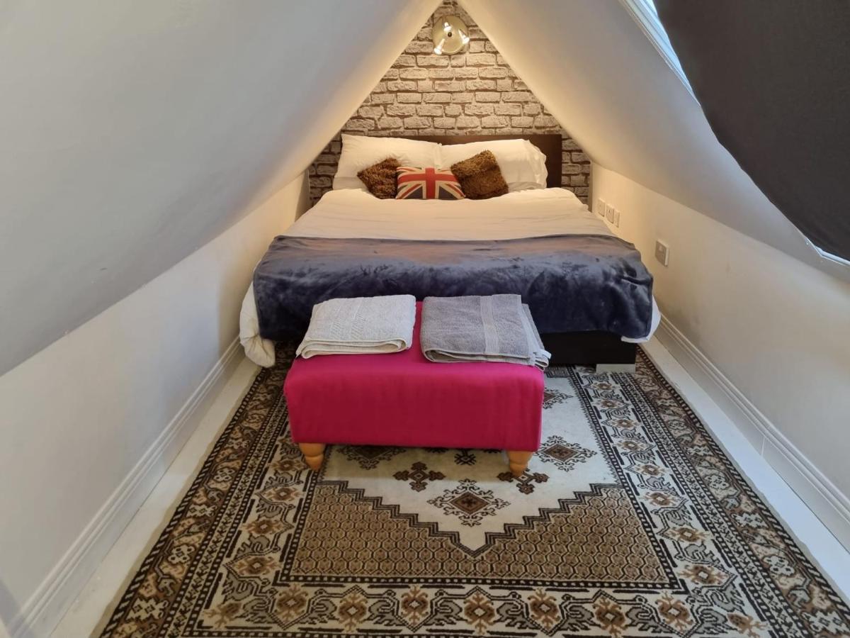 Villa Cosy, Dog Friendly House On The Fringe Of The Brecon Beacons à Tredegar Extérieur photo