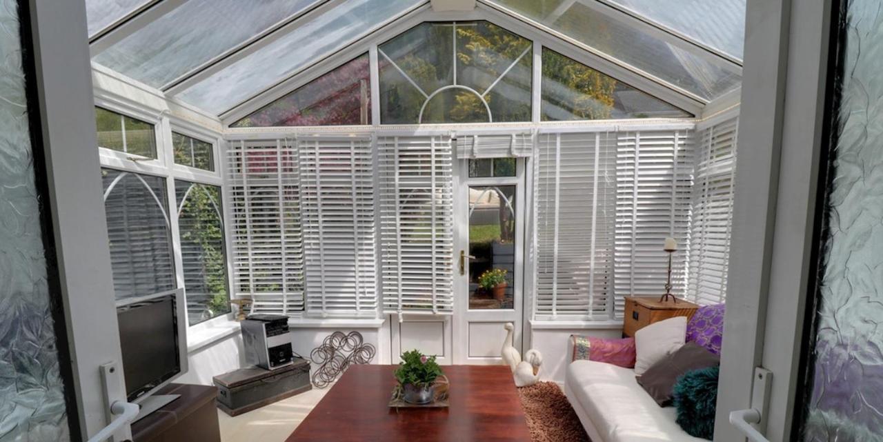 Villa Cosy, Dog Friendly House On The Fringe Of The Brecon Beacons à Tredegar Extérieur photo