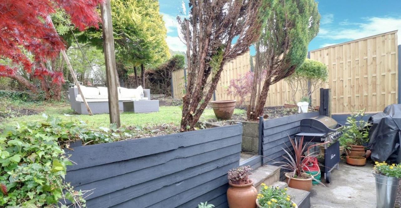 Villa Cosy, Dog Friendly House On The Fringe Of The Brecon Beacons à Tredegar Extérieur photo